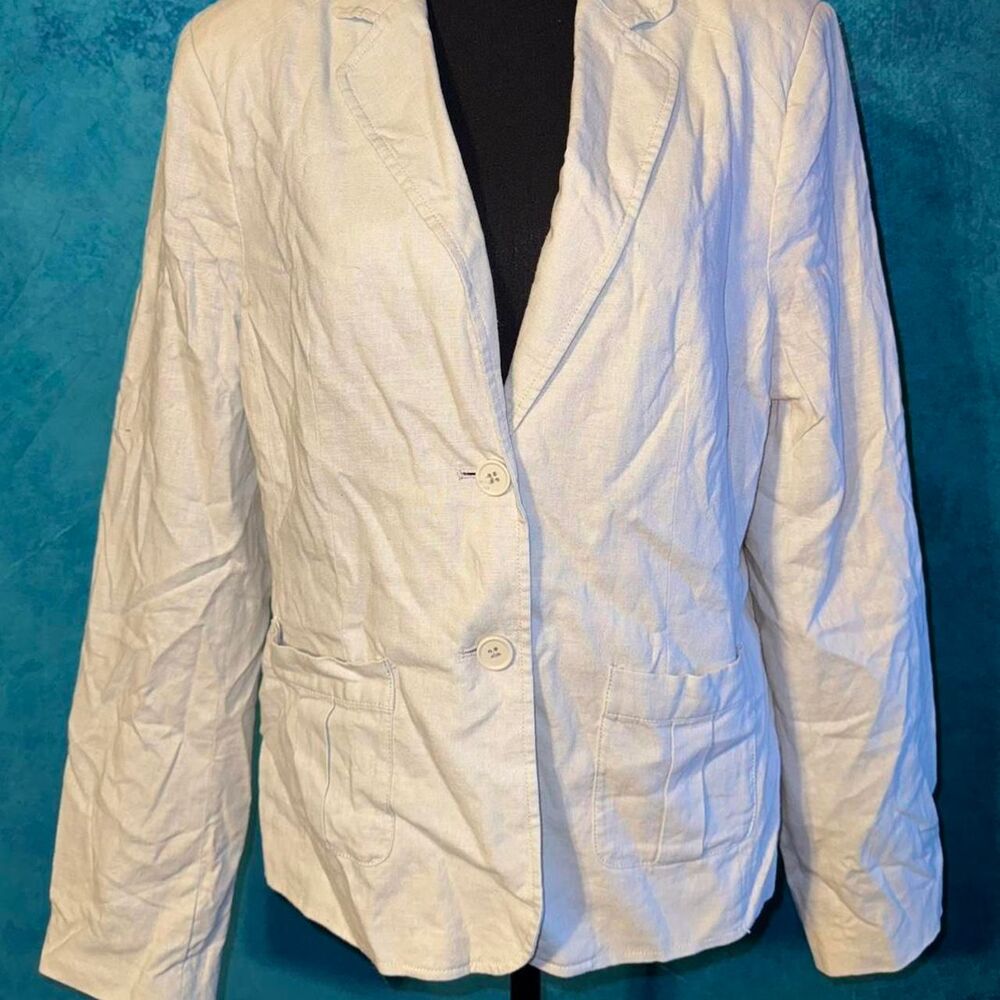 BCBG Max Azria Linen Blazer | Lightweight Summer Jacket